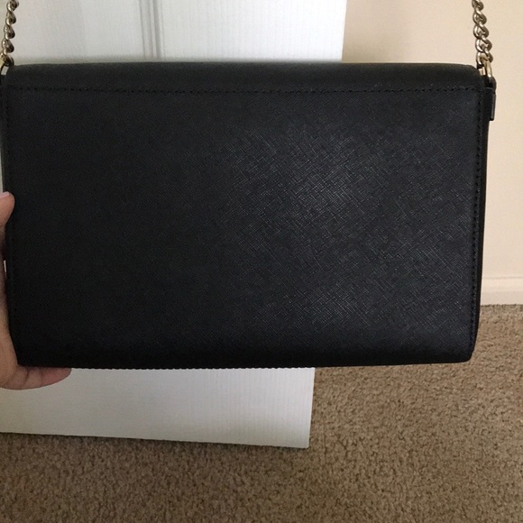 KATE SPADE black crossbody. In perfect condition!! - Picture 4 of 6